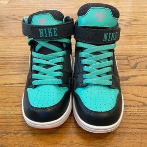 Nike High Top Sneakers teal